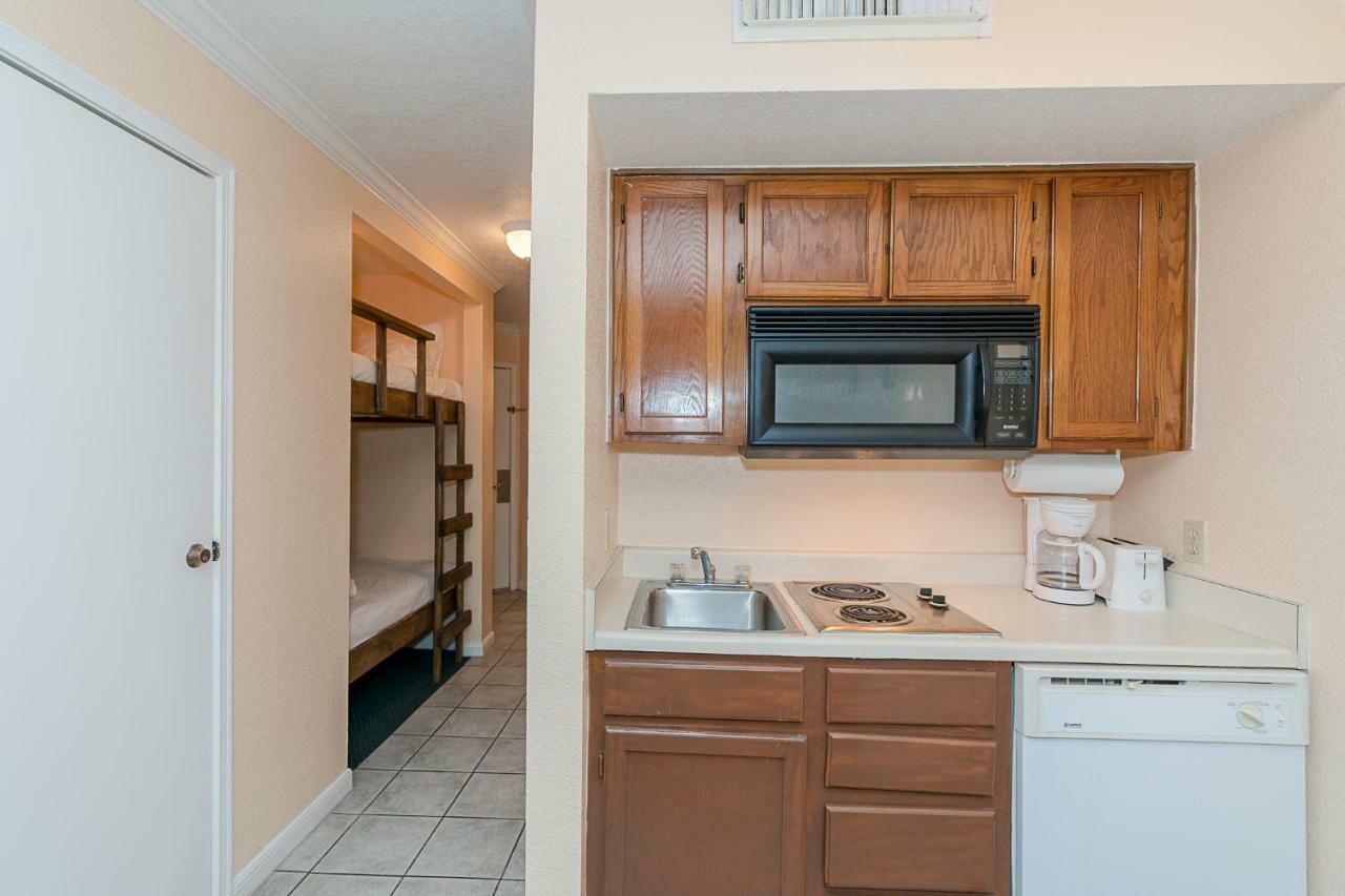 Family Friendly Coastal Condo Galveston Eksteriør bilde